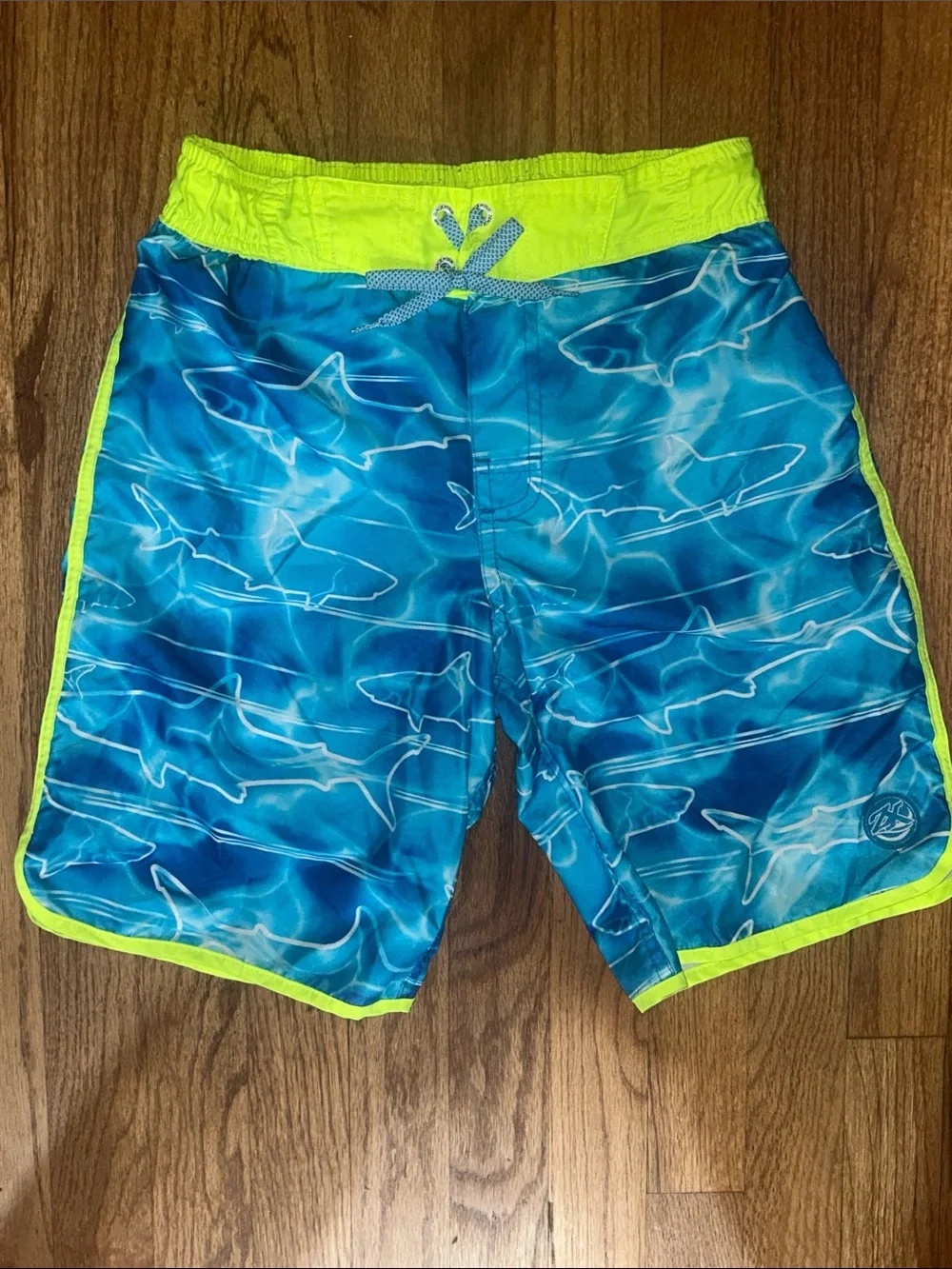 ZeroXposur Boys Sharks Swim Trunks Medium 10/12